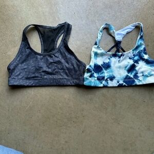 Old navy girl sports bras size 8